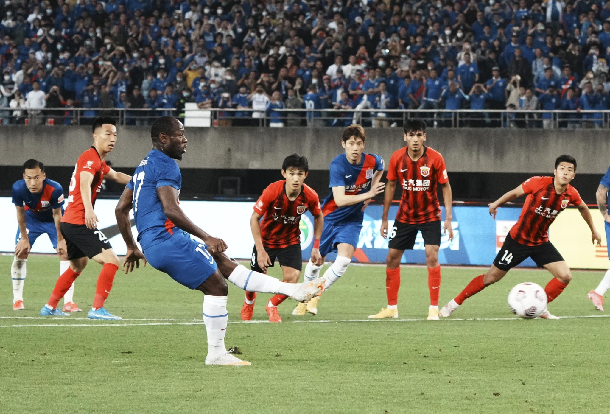 九游体育包含NBA总决赛清晨走向成谜，上海海港门线救险，更衣室稳定，资深球员宣示担当的词条